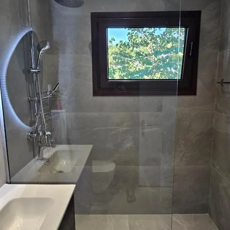 Arax Villa *